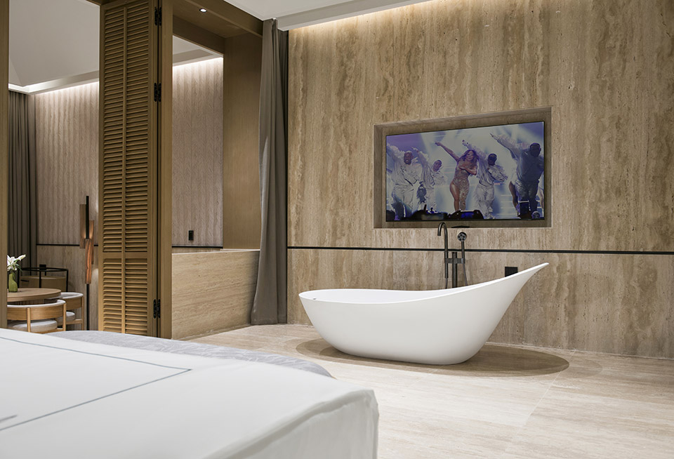 Amber Lagoon Suite | Accommodation | Regnum Carya | 18