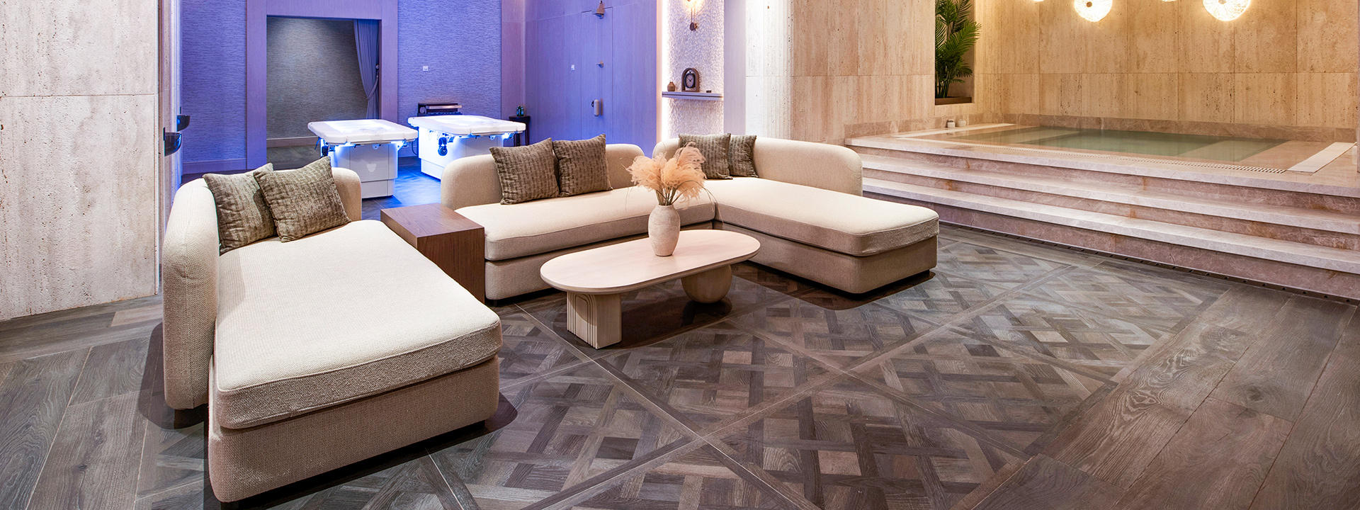 REGNUM THE CROWN REVIVE WELLBEING Kingsuite 19 Banner