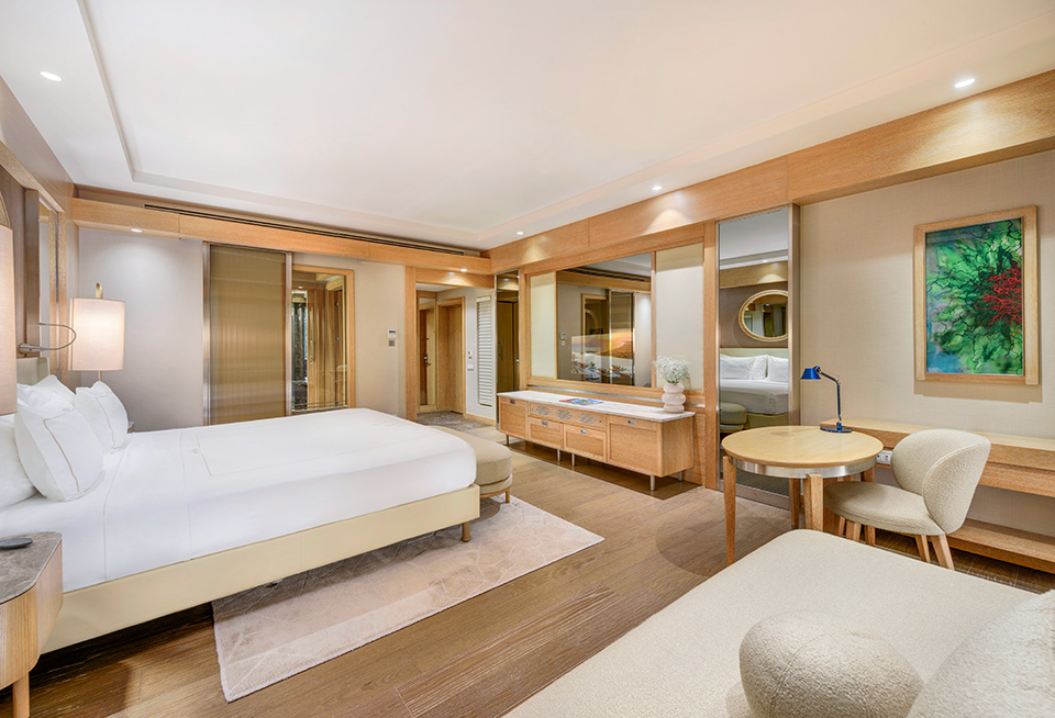 Regnumcarya Pearlpoolroom French Bedroom 03