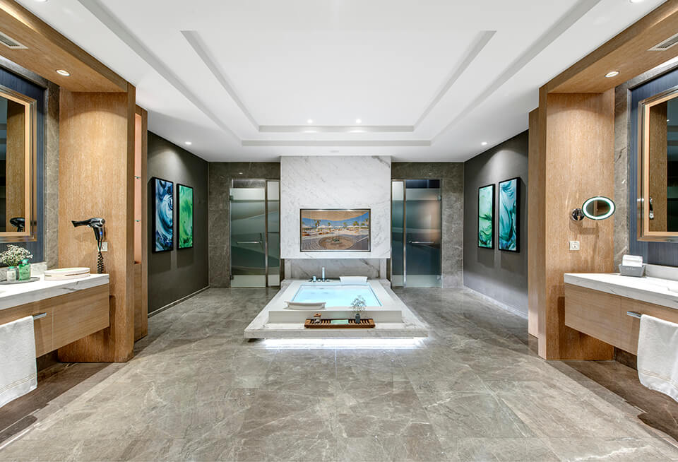 Regnumcarya King Villa Jacuzzi In Master Bedroom